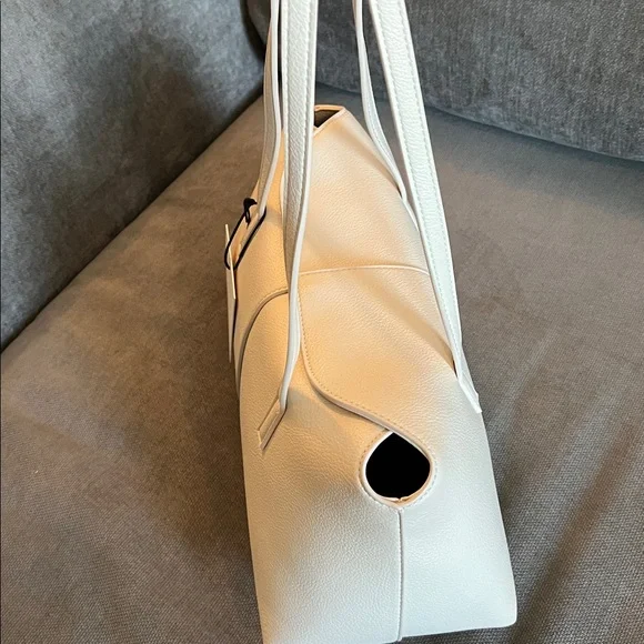 Minimalist Cream Shoulder Bag - Picture 5 of 7